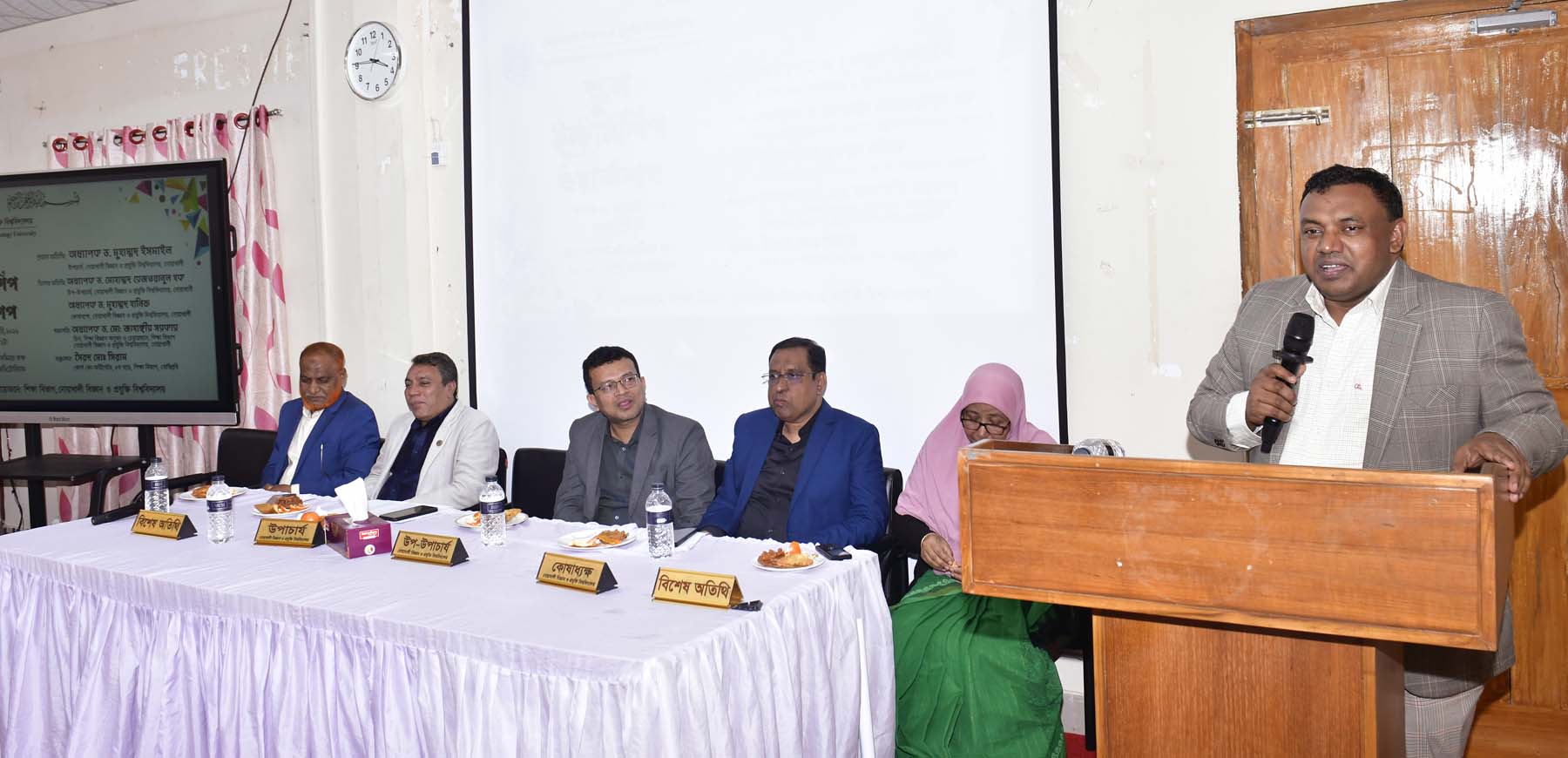 নোবিপ্রবিতে স্কুল ইন্টার্নশিপ কর্মশালা অনুষ্ঠিত