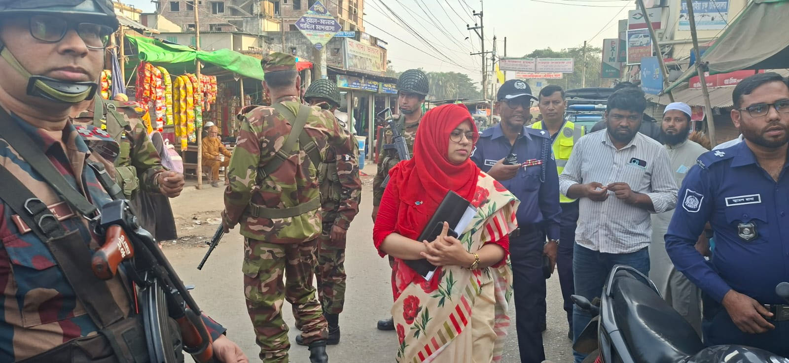 সেনবাগে নির্বাচনী আচরণ বিধি না মানায় তিন প্রার্থীর ২৮ হাজার টাকা জরিমানা 