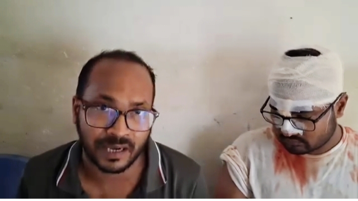 জমি সংক্রান্ত বিরোধে ছোট ভাইয়ের সাথে সংঘর্ষে ,বড় ভাই নিহত, ছেলে চিকিৎসাধীন।